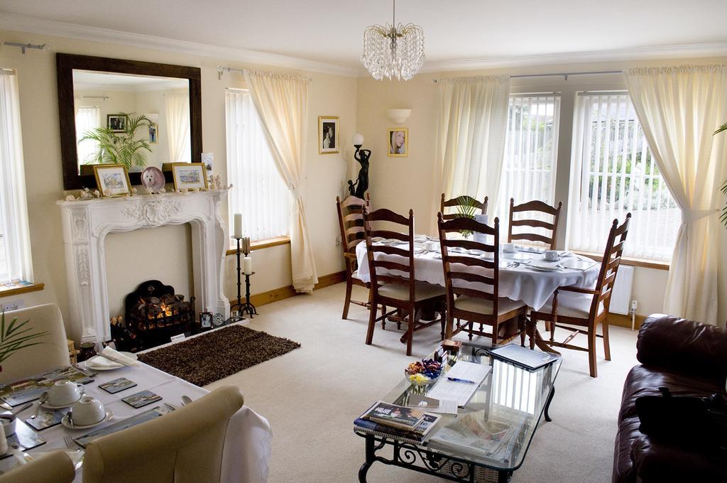 シーハウシズ Regal House Bed & Breakfast エクステリア 写真