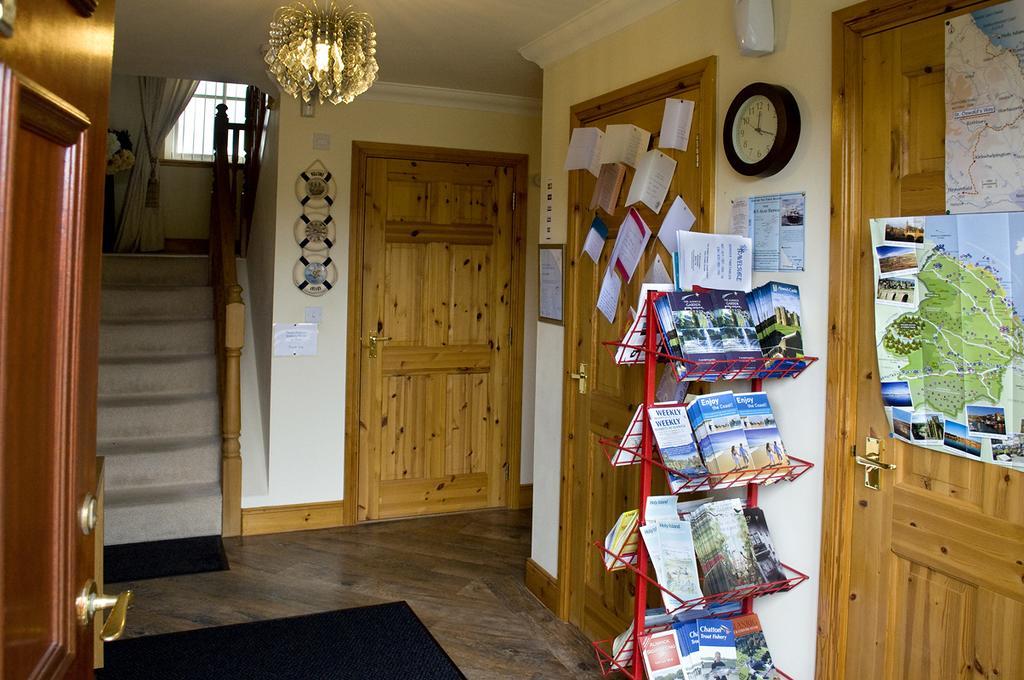 シーハウシズ Regal House Bed & Breakfast エクステリア 写真